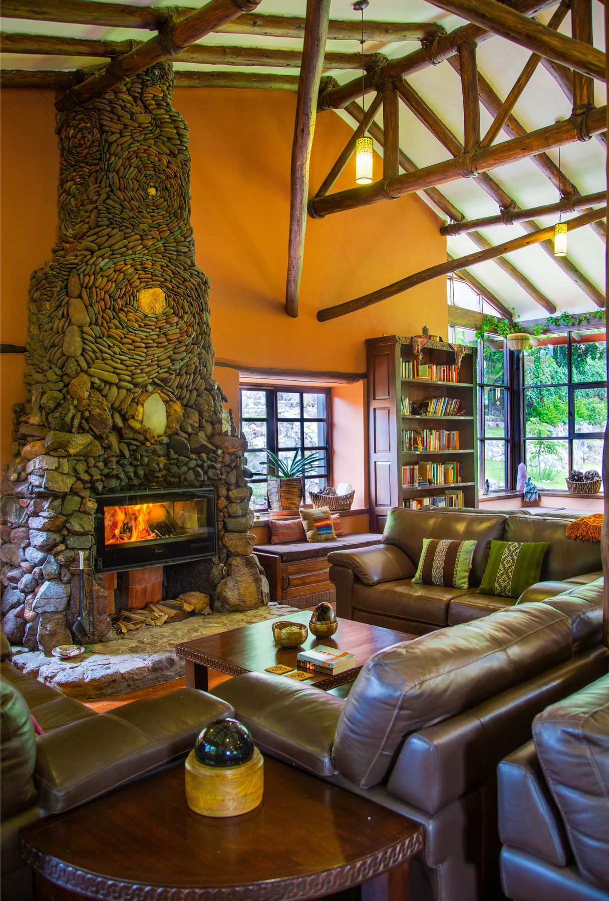 wide feature — Ananda Lodge