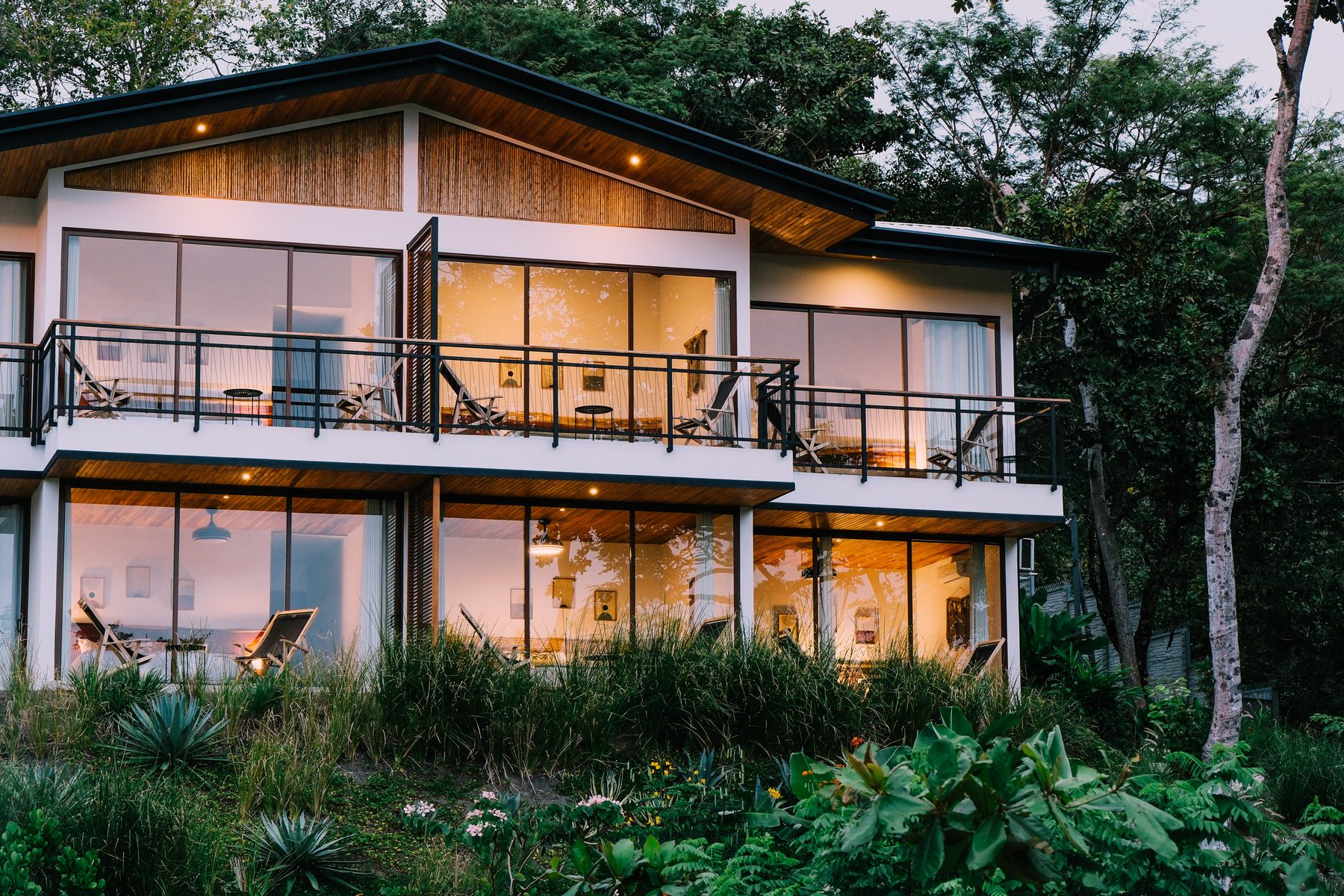 property — Ananda Lodge